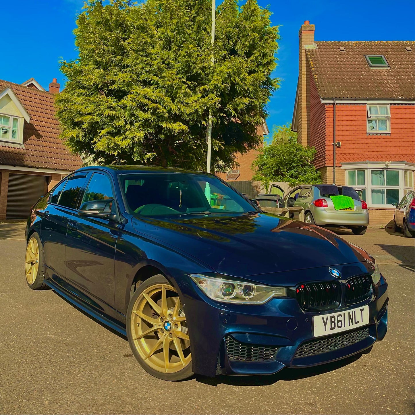 BMW F30 328i Luxury Turbo Auto - Tanzanite Blue
