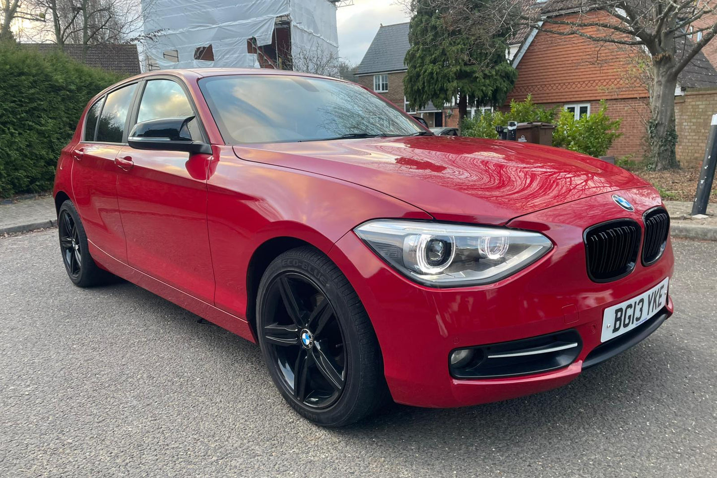 BMW F20 116i Sport - Crimson Red