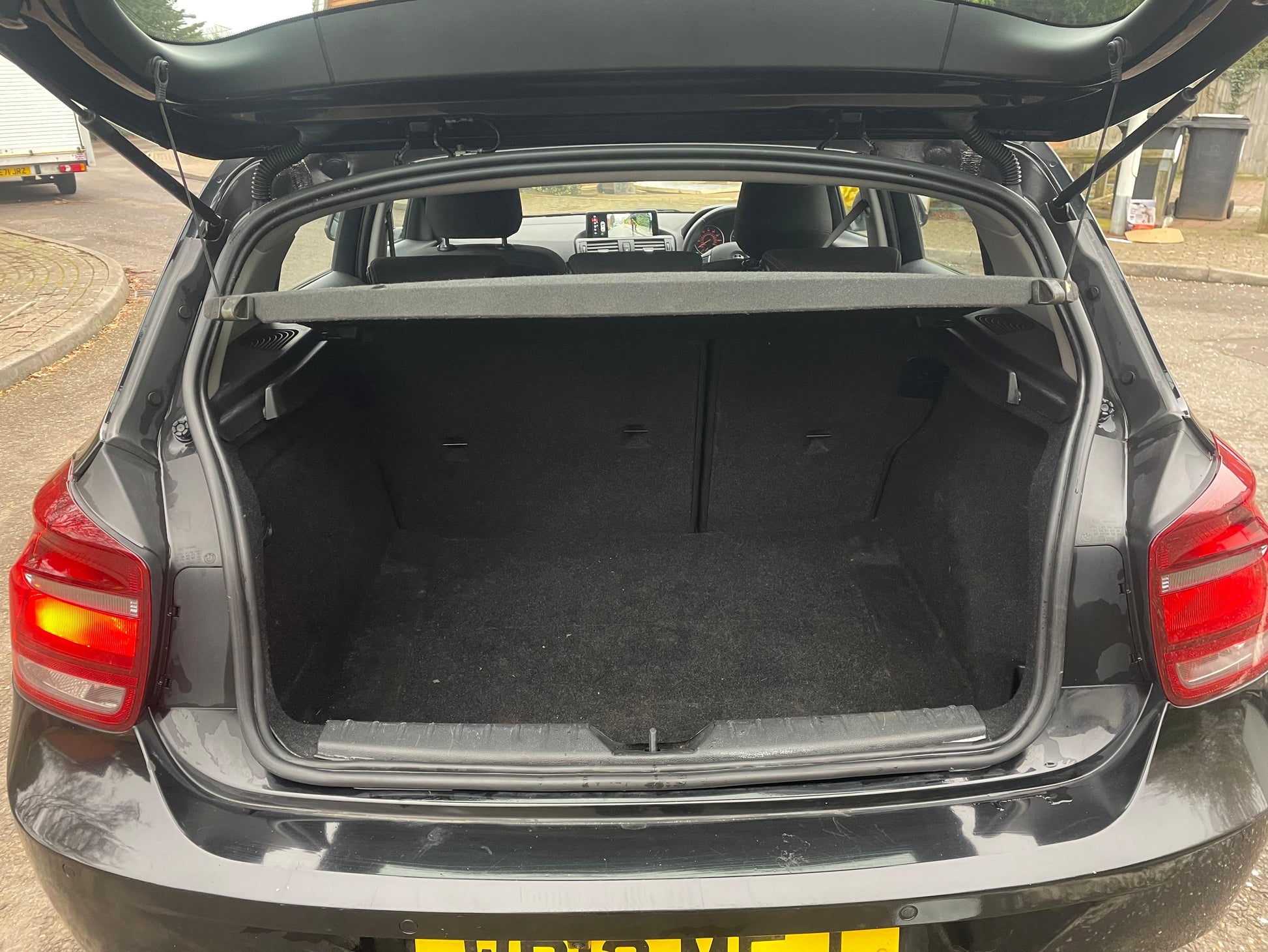 bmw f20 boot space